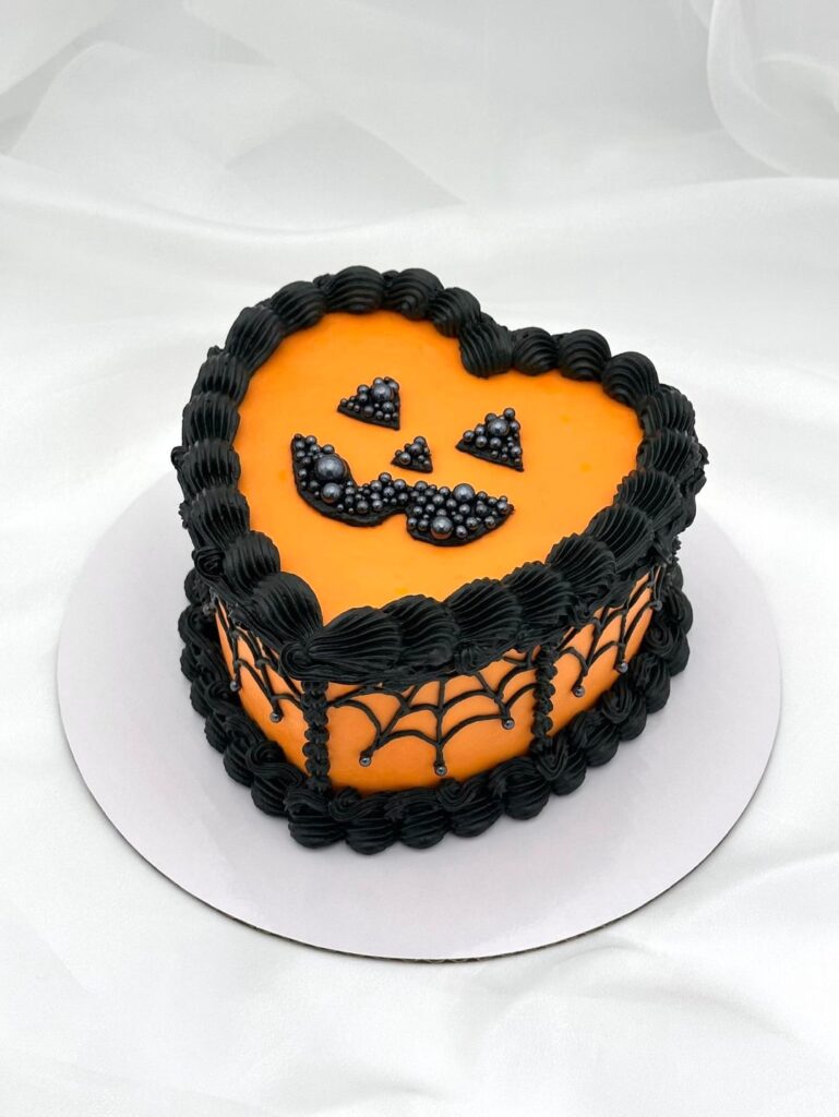 Love at first fright 👻🎃