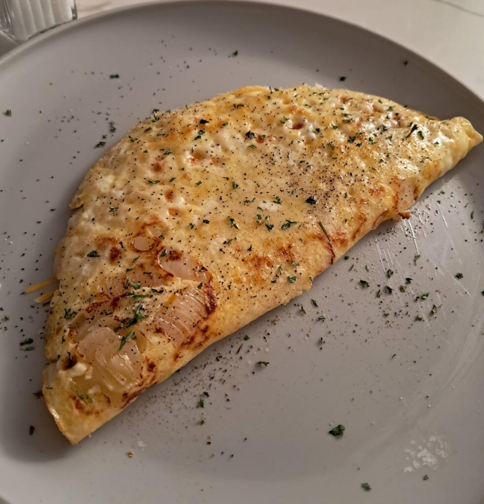 Onion and cheese omelet
