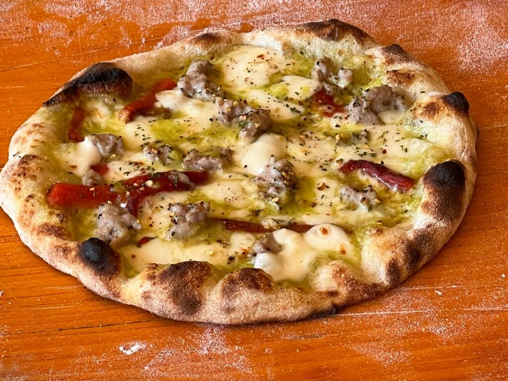 Sausage and pepper pizza Sausage and pepper pizza