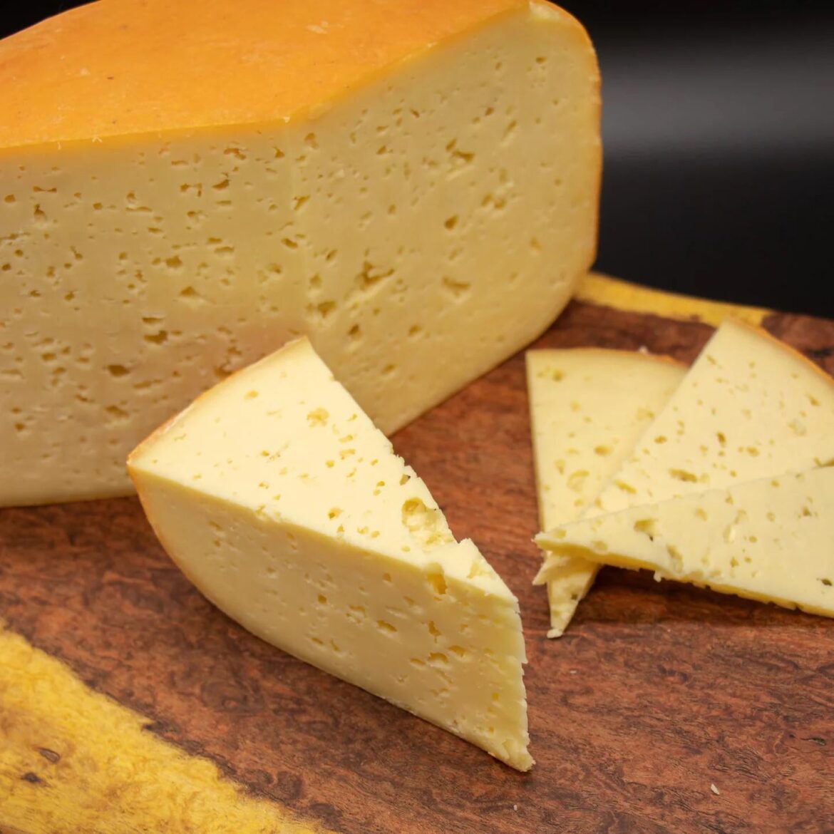 Day 1827 of posting images of cheese until I run out of cheese types: Paragon