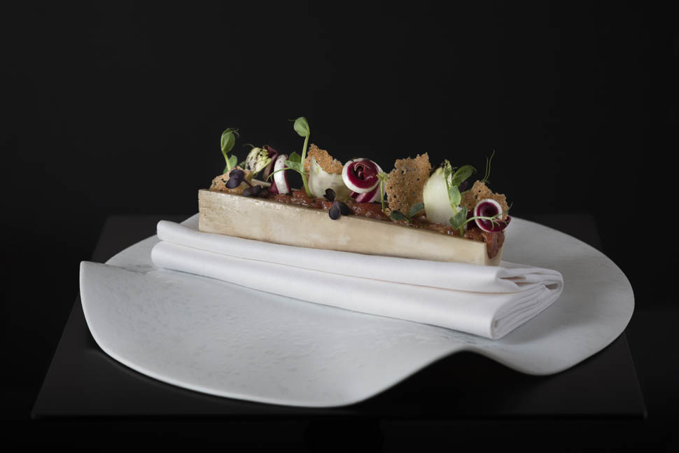 roberto di pinto tartare di anatra affumicata e midollo 1