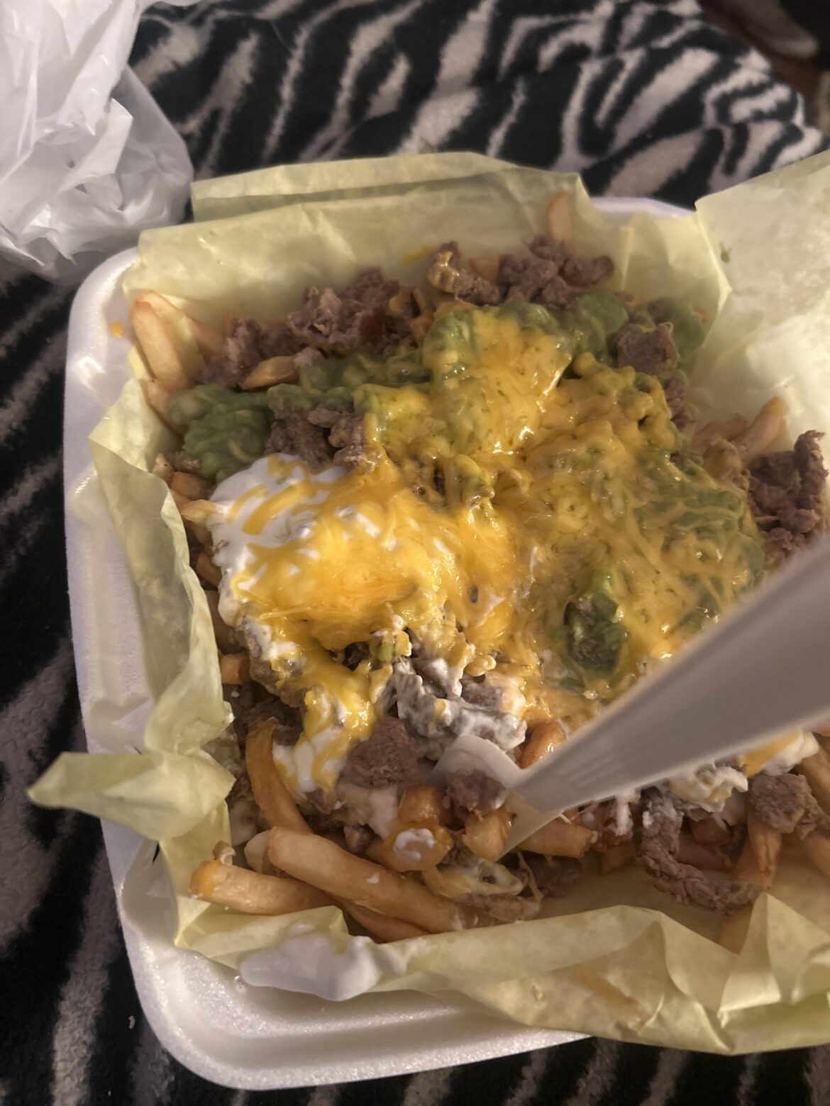 where can i find a restaurant in chicago that serves carne asada fries?