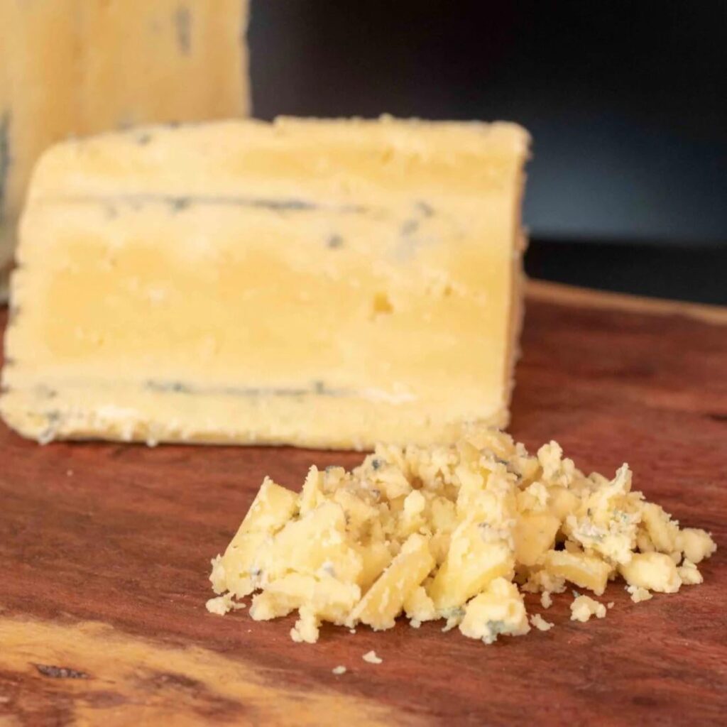 Day 1826 of posting images of cheese until I run out of cheese types: Bosque Blue