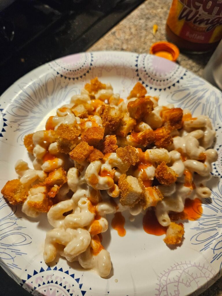 Buffalo chicken Mac n Cheese my sister made