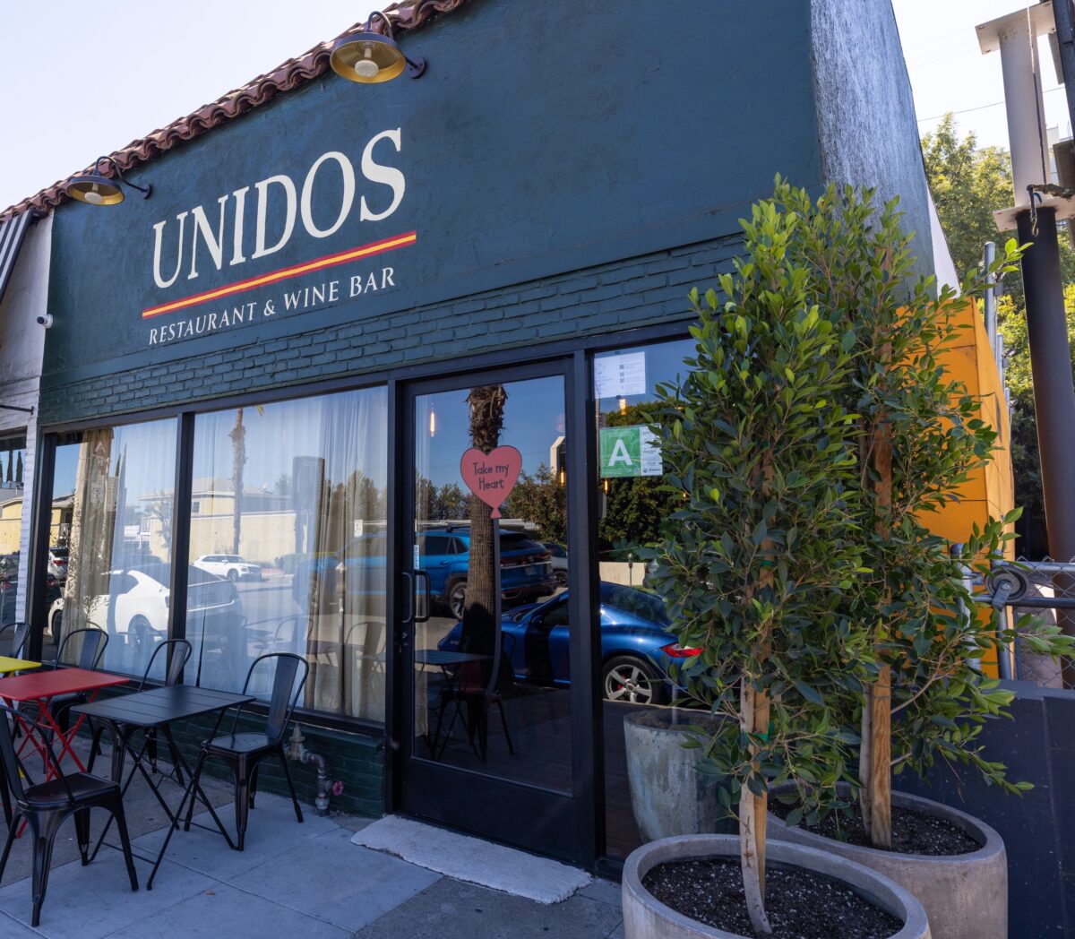 Unidos Restaurant & Wine Bar