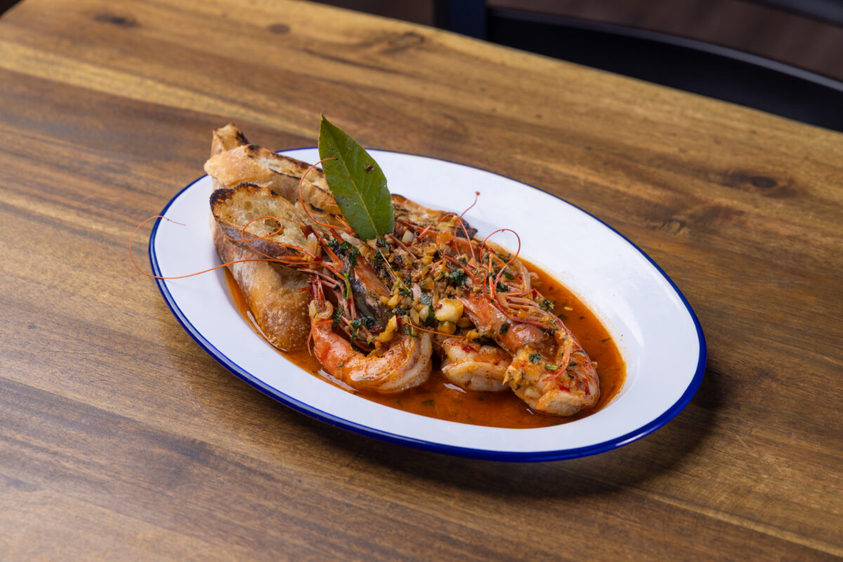 Unidos Restaurant & Wine Bar