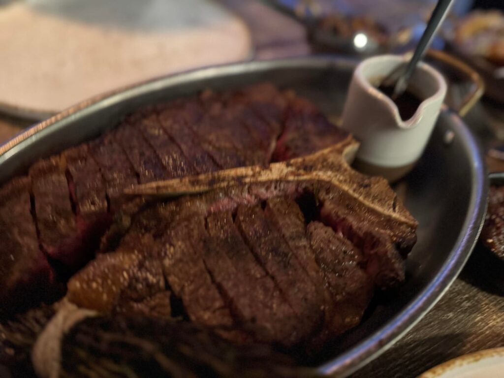The Kensington, Lynton, top end Porterhouse, truffle fries and beetroot salad