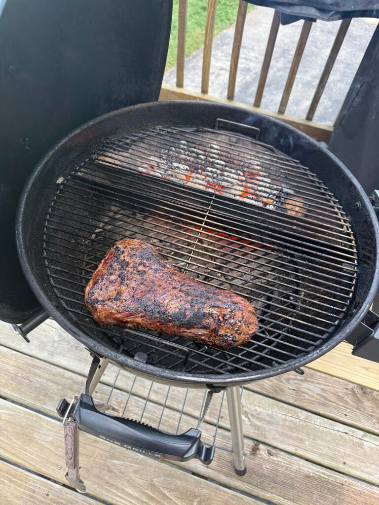 Tri tip on the SnS kettle