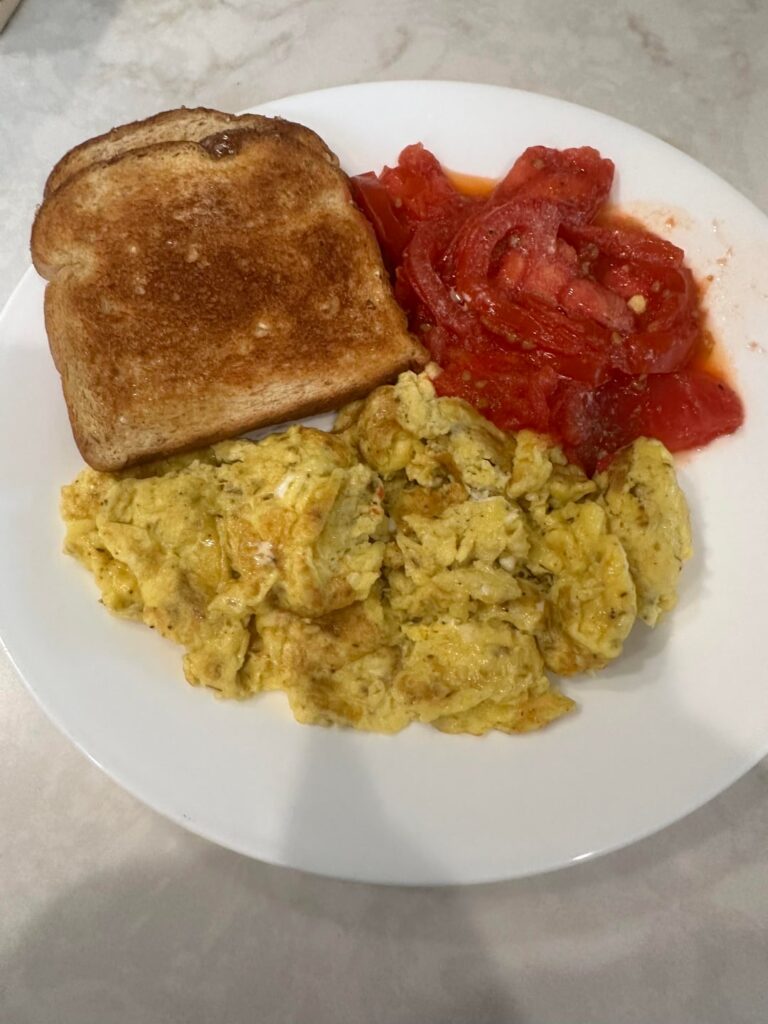 Eggs make me happy.. Eggs make me happy..