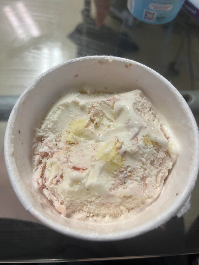 Baskin-Robbins Strawberry Cheesecake