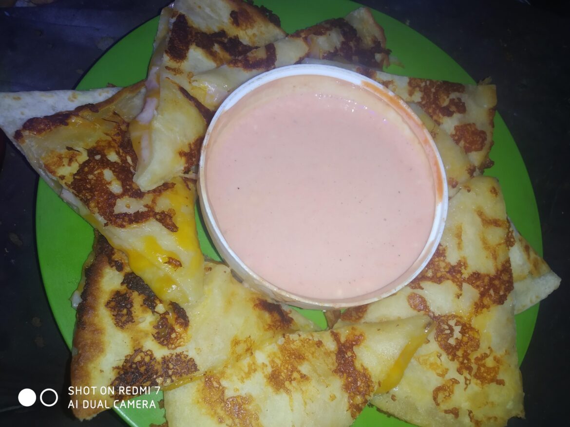 The industry specific urge to plate even your drunk snacks...