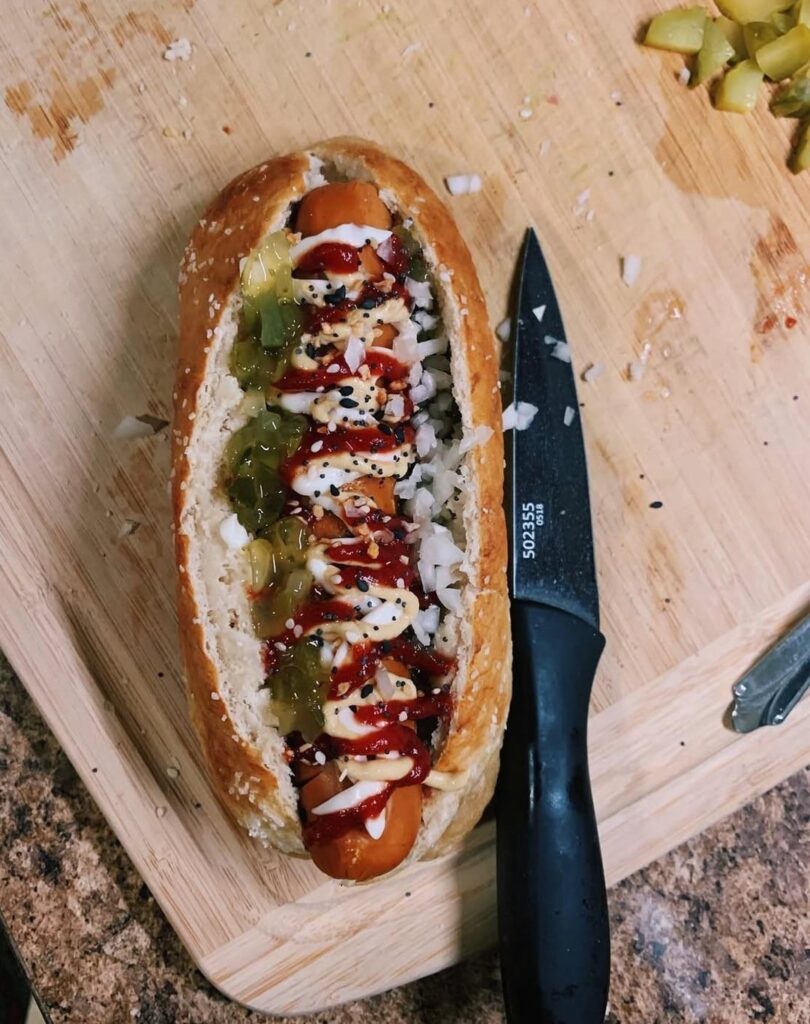 in 2019 i visited switzerland and had this really good vegan hot dog on a pretzel bun. today i was like, “let’s do that again”