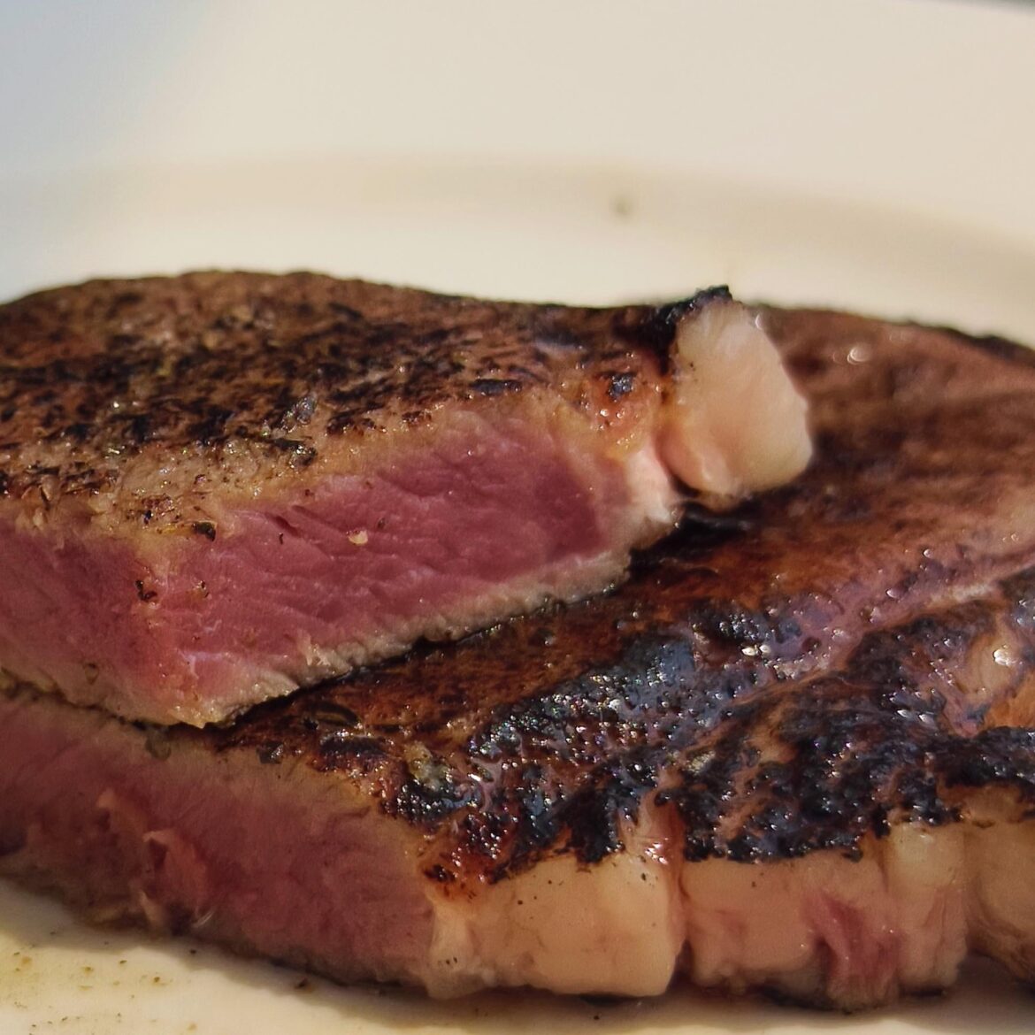 Chuck roll 3 minutes in freezer before torching. 50°©