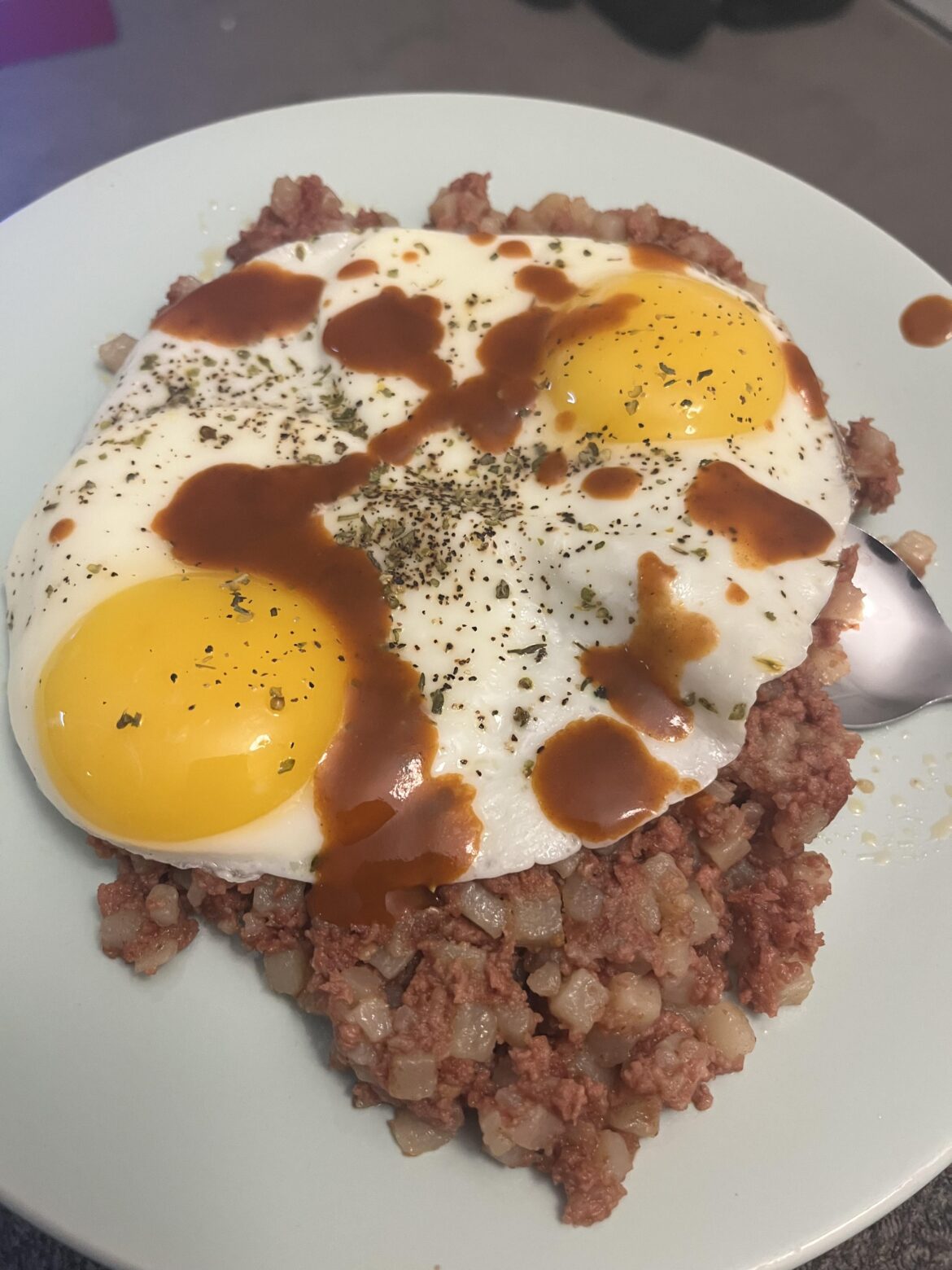 Brinner (corned beef hash and eggs)