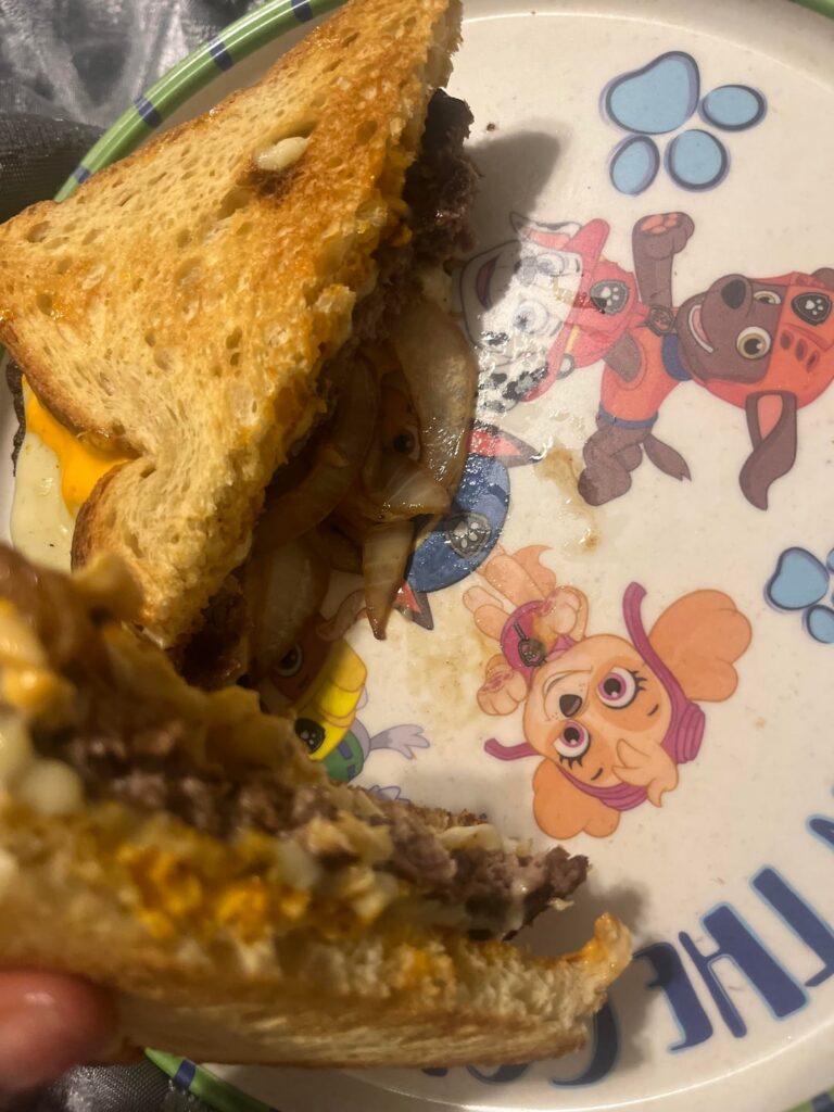 Whataburger Patty melt inspired . 549 cal 33g protein 16g fiber . Whenever I crave fast food I just make it from home .