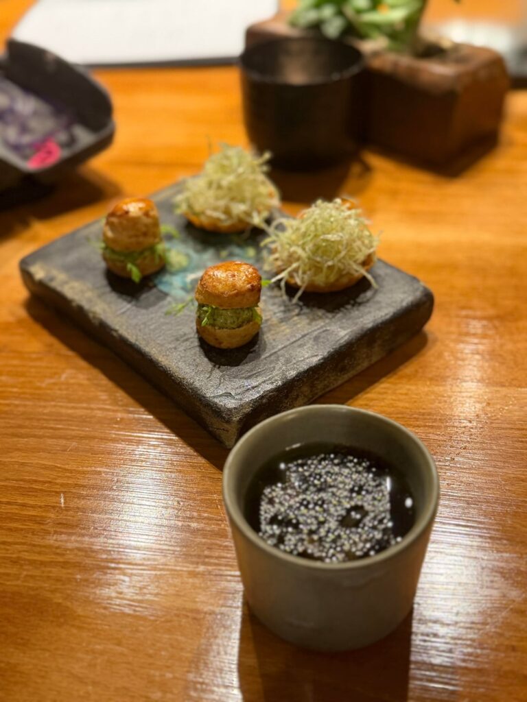 Rogan & Co. (*) Cartmel Rogan & Co. (*) Cartmel