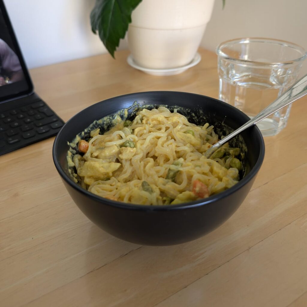 Curry & shirataki noodles Curry & shirataki noodles