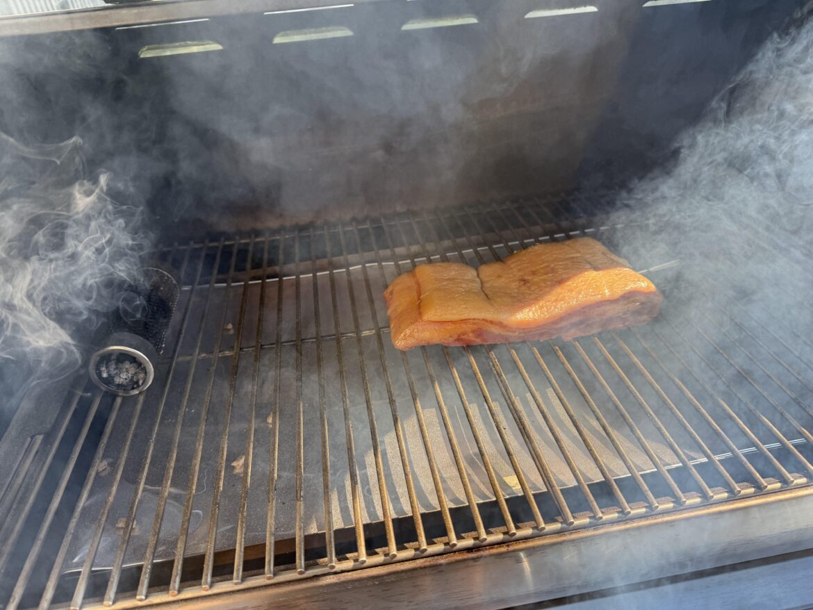 Love the smell of applewood in the morning