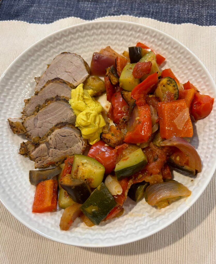 prepped harissa roasted veg and pork tenderloin this week, 252 cals per serve!