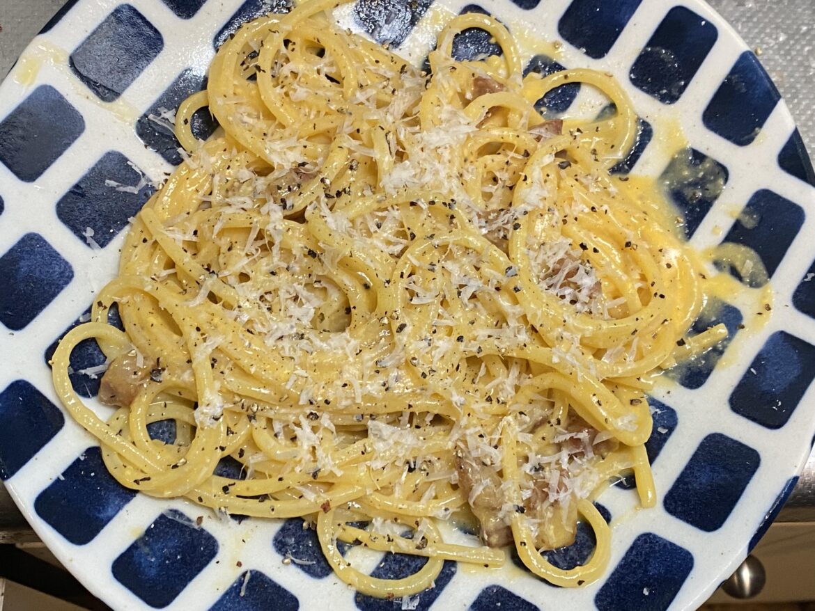 Fourth time making carbonara and I think I finally got it right. Did the same thing as before, only no mistakes this time.