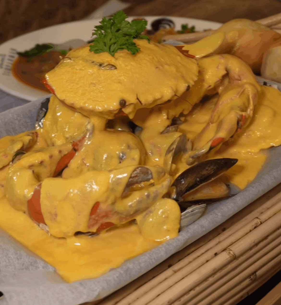 Creamy Butter Crab ready for ambush