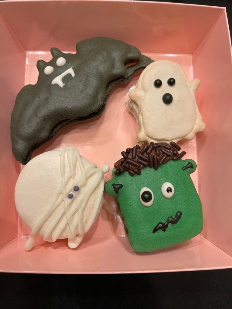 Halloween Macaron Fun