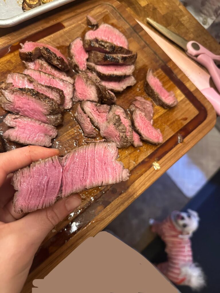 Everybody eats at my house! 🥩 🐕