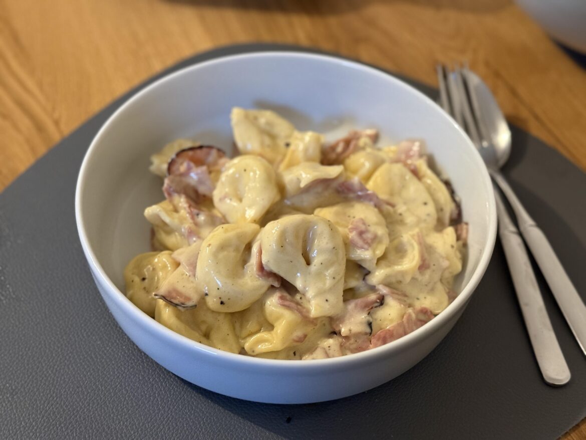 Tortellini alla panna