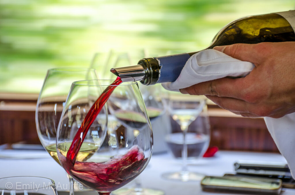 Trump threatens 200% tariff on Portuguese wines