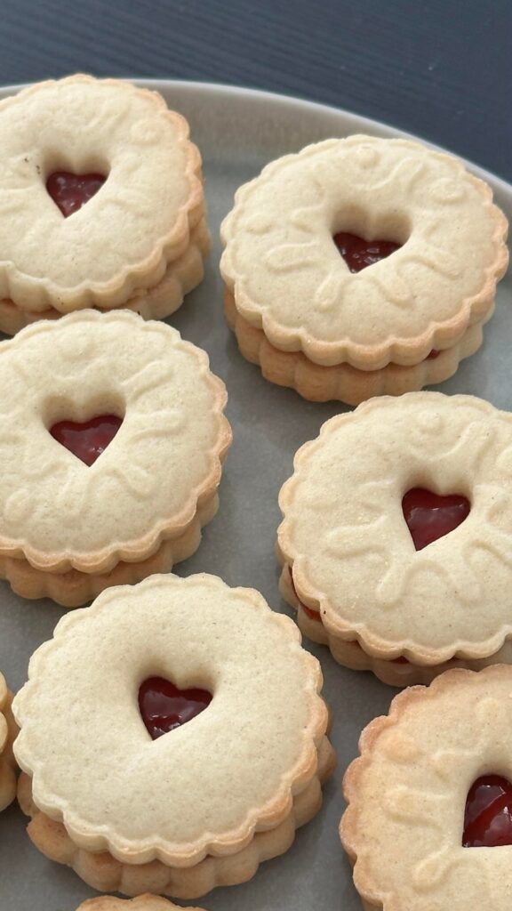 Final results of jammie dodger biscuits