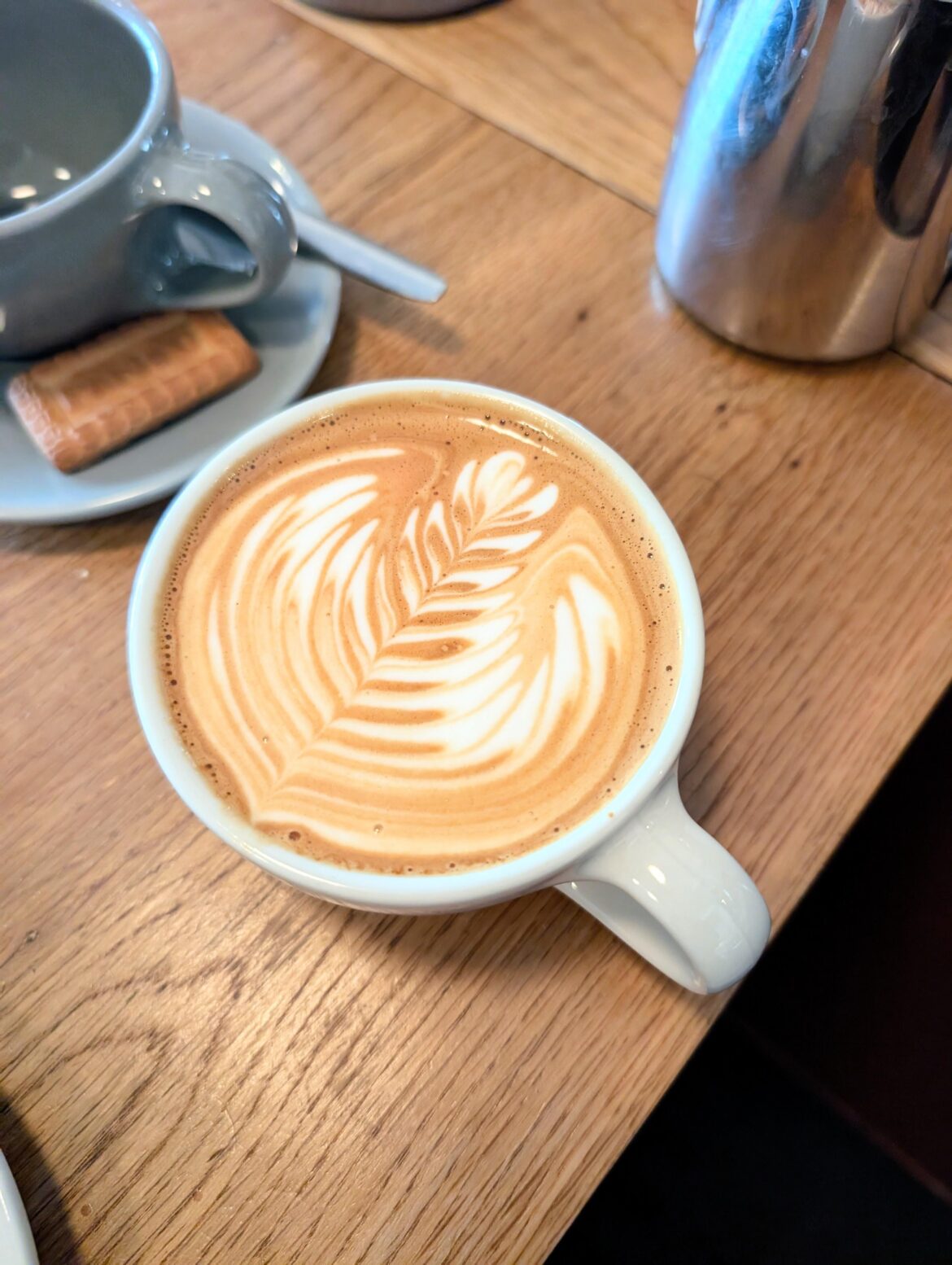 It's not perfect, but this is my best flat white to date