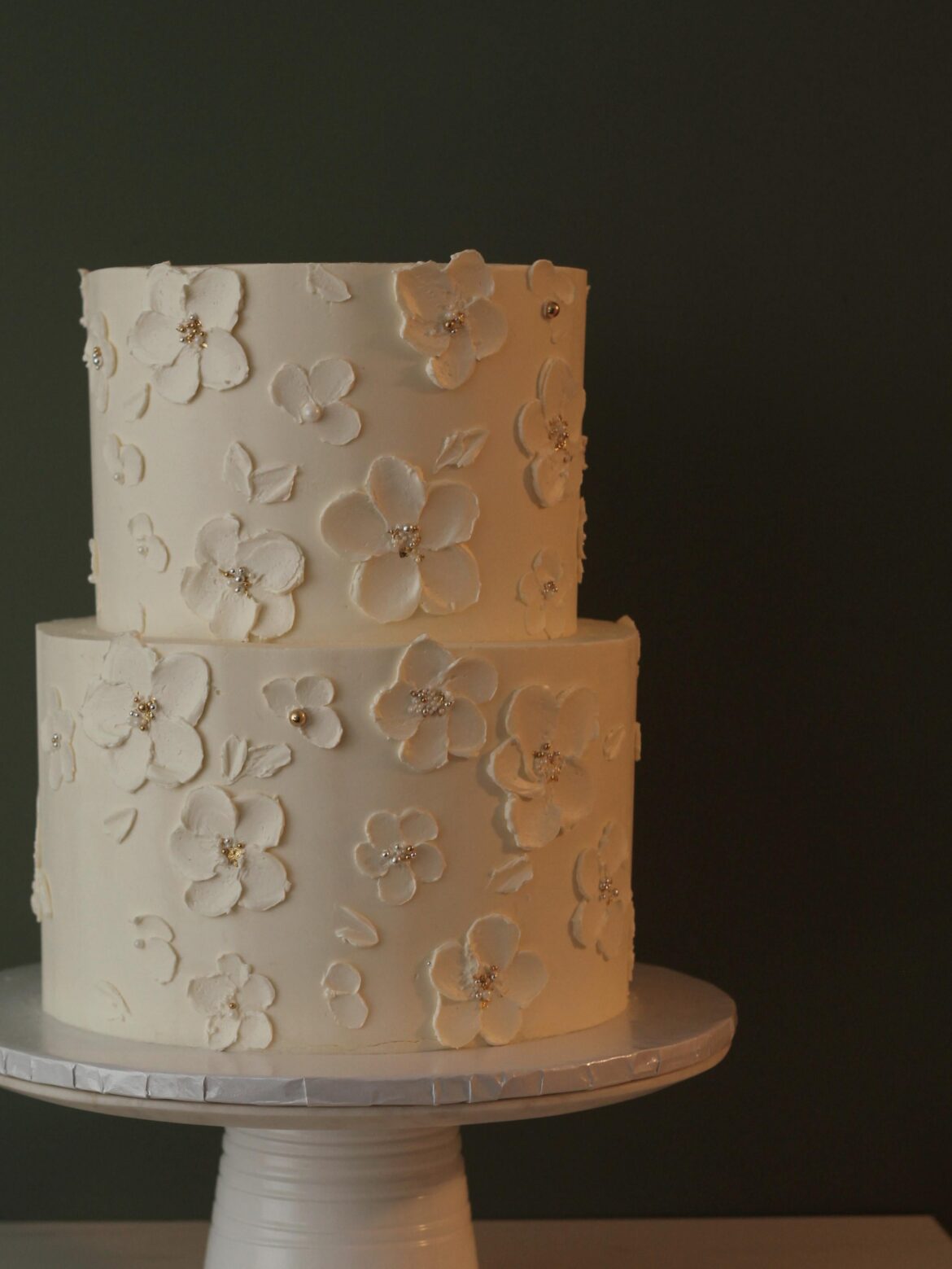 A simple wedding cake I made recently!