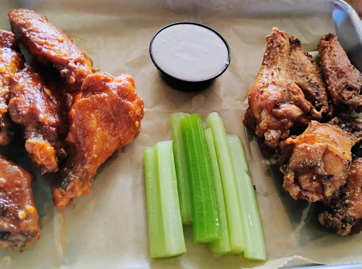 Buffalo and Lemon Pepper from Throwback Diner in Pembroke Pines