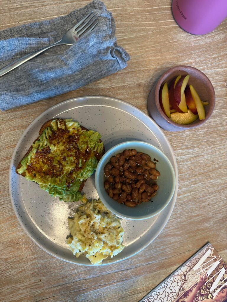 A couple of meals this week: breakfast, dinner, snack