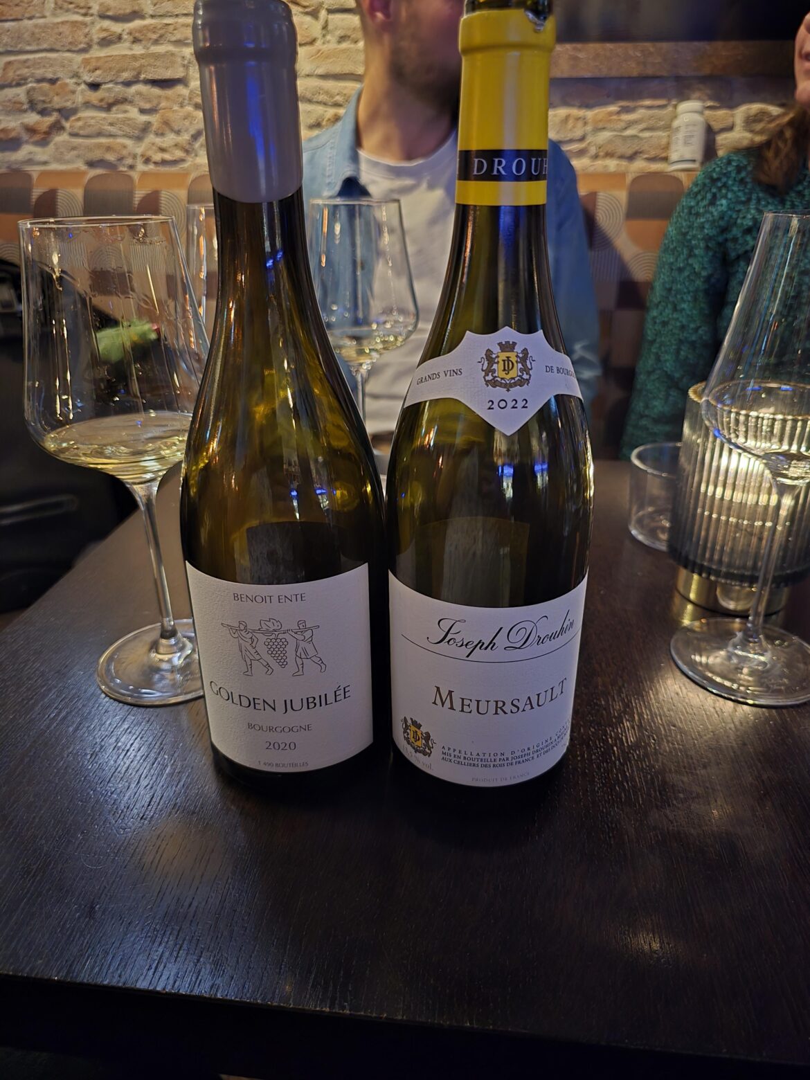 Benoit Ente Bourgogne Blanc Golden Jubilée 2020 vs Joseph Drouhin Meursault 2022