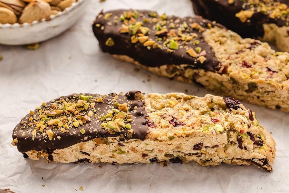 Pistachio Biscotti