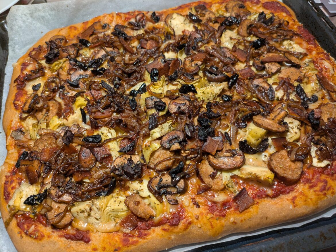 Maybe not so mediocre looking pizza