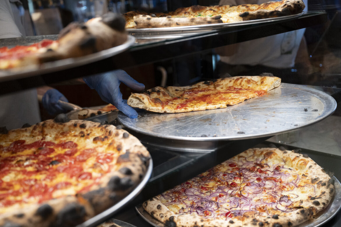 F&F Pizzeria opens in Mt. Lebanon - Pittsburgh City Paper