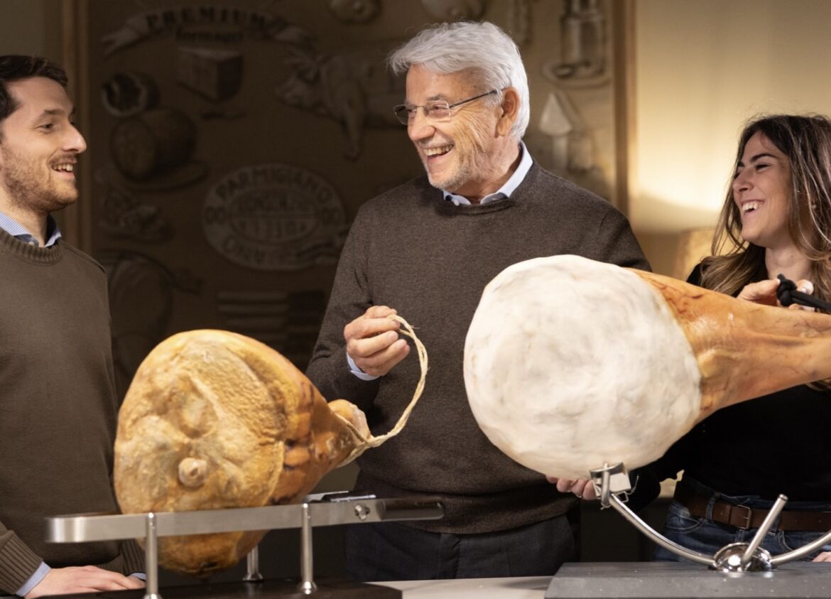 Italy's first "Ham and Cheese School": A 55-year-old artisan's workshop for passing on their skills - VOCO News