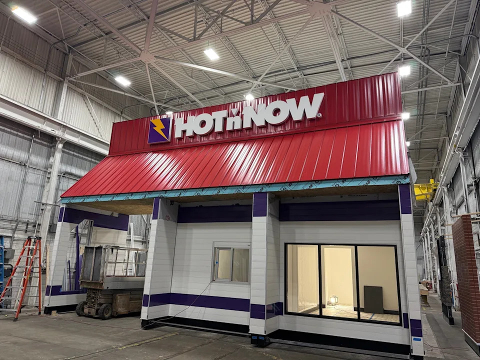 Hot 'n Now burgers building is being built in Alpena to be assembled at its first location under new ownership in Wayland, Michigan, near Grand Rapids.