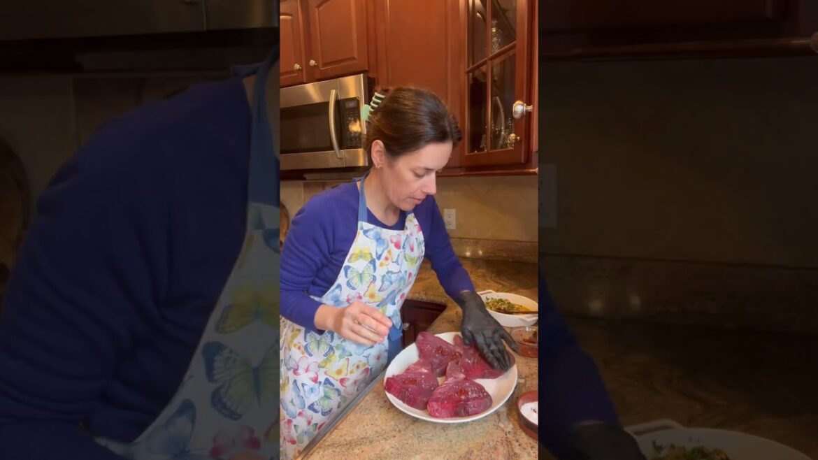 Tuna dinner with molho verde/  Jantar de atum com molho verde #fish #lent #portuguese #easyrecipe