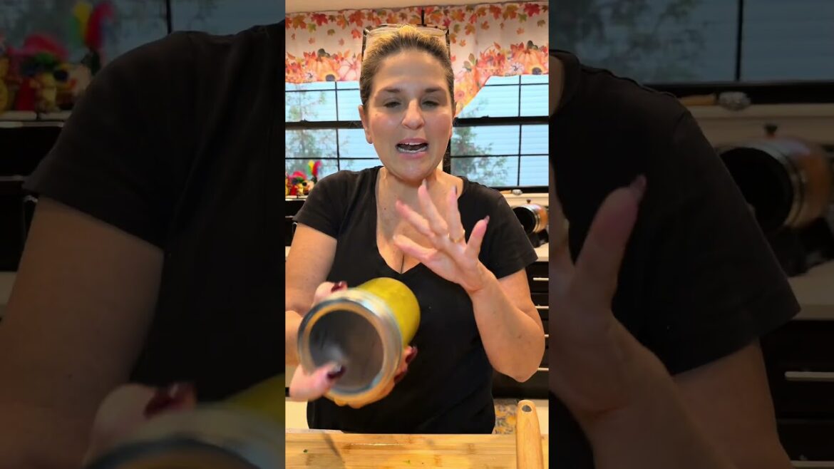 Let’s make a seafood salad! Let’s make a seafood salad!