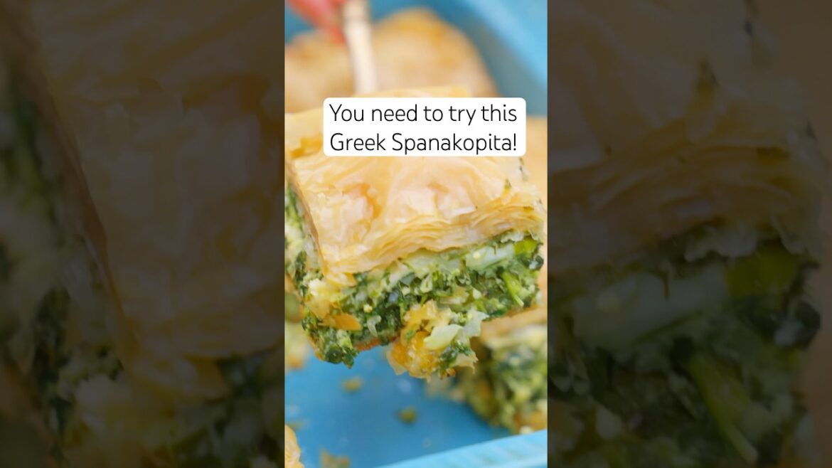 Spanakopita (Greek Spinach Pie!) #recipe #spanakopita #shorts Spanakopita (Greek Spinach Pie!) #recipe #spanakopita #shorts