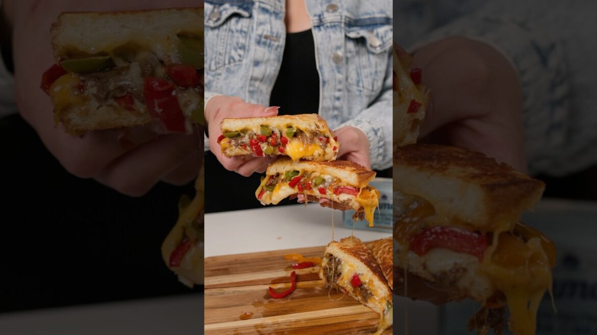 Fajita Grilled Cheese Sandwiches #shorts