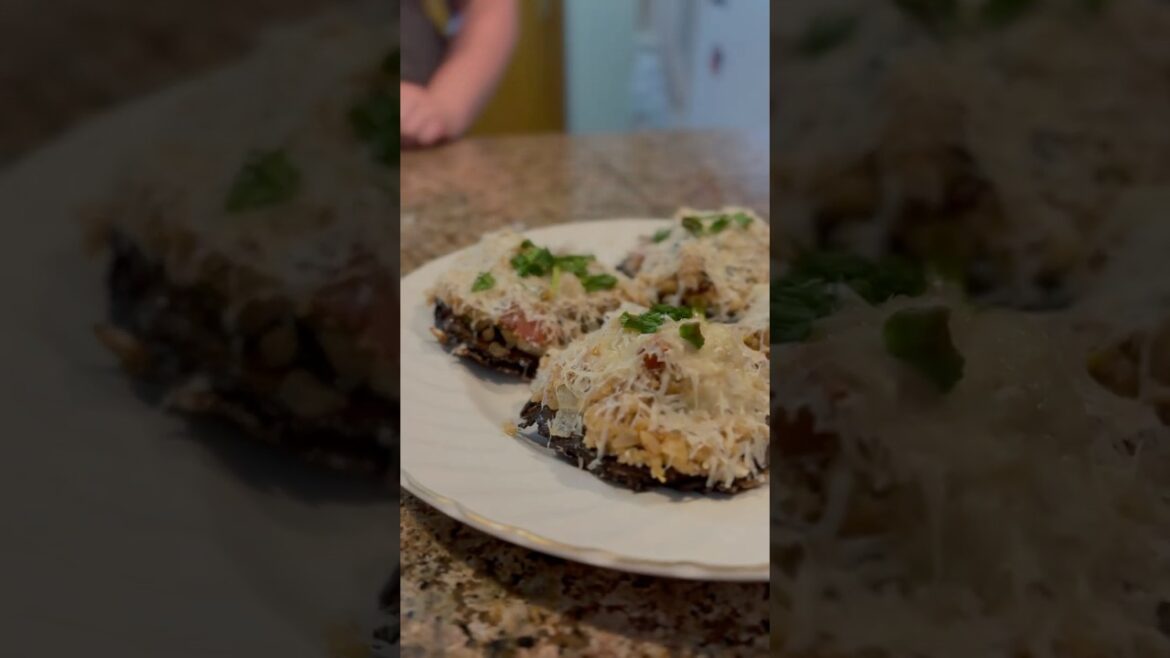 Cream Cheese Stuffed Portobella Mushrooms #portobellamushrooms #stuffedmushrooms #easyrecipes