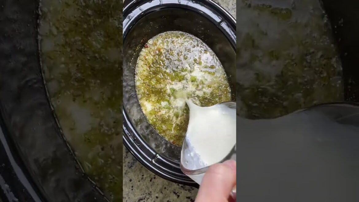 Zuppa Toscana Recipe here: https://www.stephreallife.com/crock-pot-zuppa-toscana-with-gnocchi/