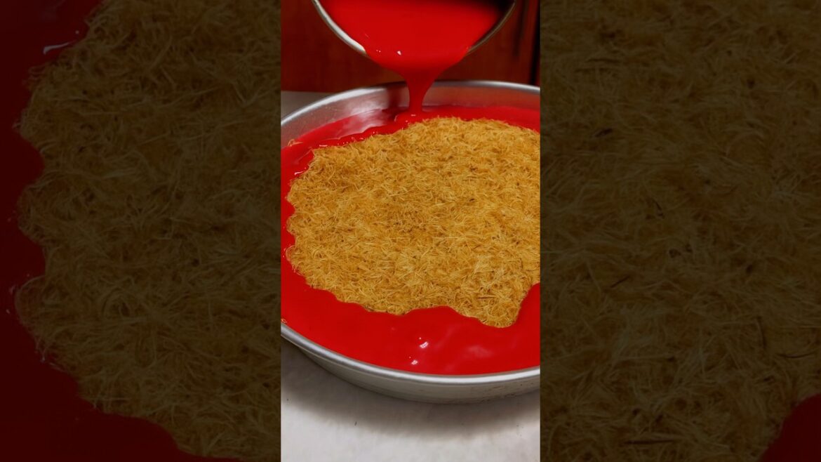 أحلى ابتكار بين المهلبية والكنافة | Creative Dessert: Muhallabia x Kunafa أحلى ابتكار بين المهلبية والكنافة | Creative Dessert: Muhallabia x Kunafa