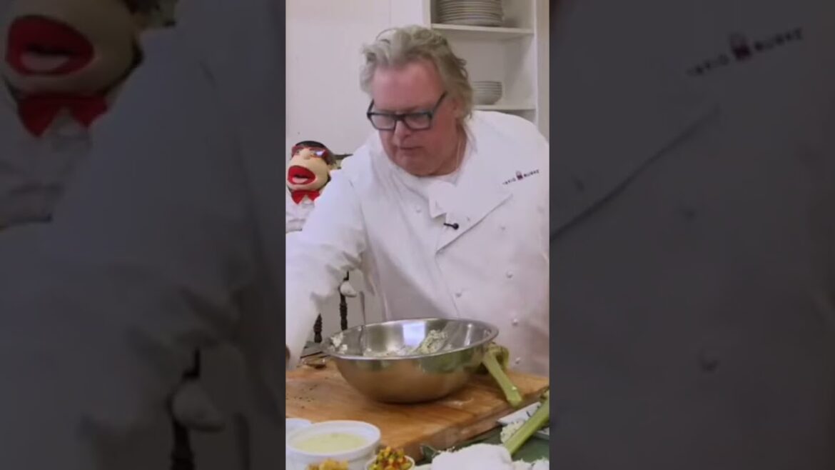 Easy Stuffed Artichokes Recipe: Delicious Cooking Tutorial #shorts Easy Stuffed Artichokes Recipe: Delicious Cooking Tutorial #shorts