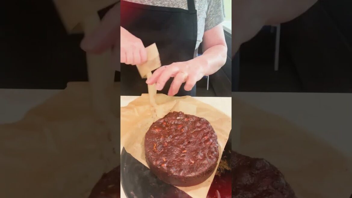 Classic Chocolate Panforte – The Perfect Italian Christmas Treat | 6 Weeks of Christmas Bakes