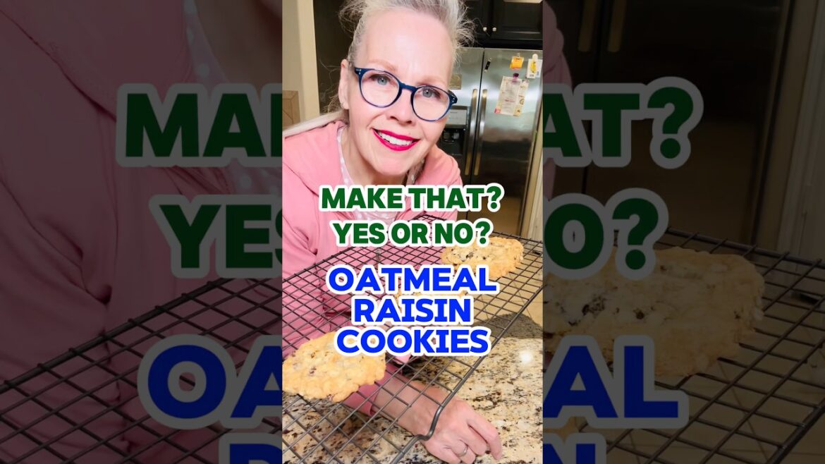 1950s Oatmeal Raisin Cookies. #makethat #vintagerecipes #shorts #cookies #oatmealraisincookies